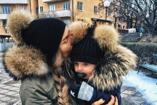 mum and baby matching hats