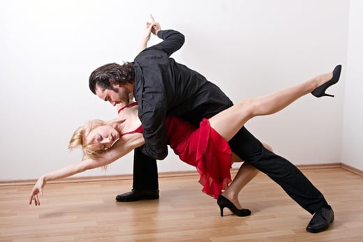 8-salsa-classes-pineapple-studios-london-wowcher