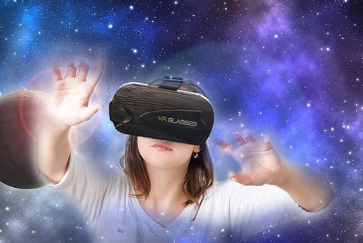 CN-Hut---VR-Headset