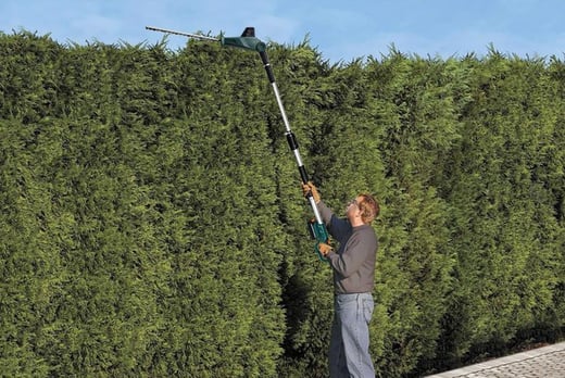 Cordless Telescopic Hedge Trimmer - Wowcher