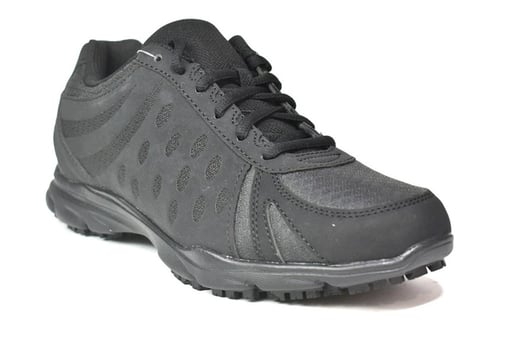 boys trainers size 3.5