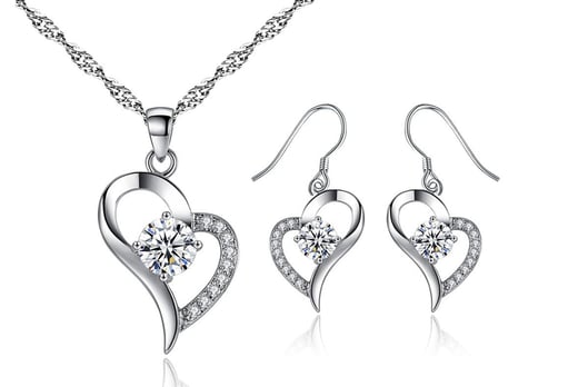 Heart-Shaped-Pendant-&-Earrings-with-Swarovski-Crystals-1