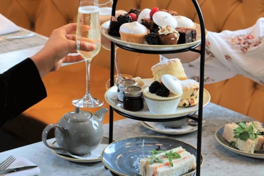 4* Afternoon Tea & Prosecco Voucher - London