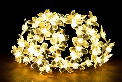 200 LED Solar String Lights Voucher - Wowcher