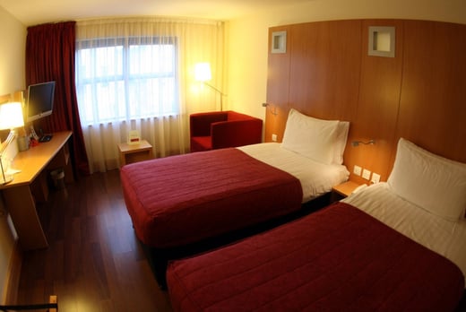 Station House Hotel Letterkenny - Bedroom