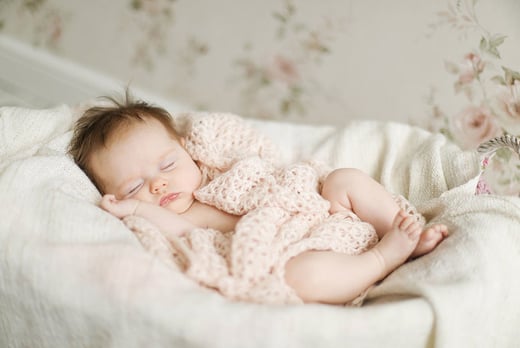 Newborn-&-Maternity-Photoshoot-Voucher