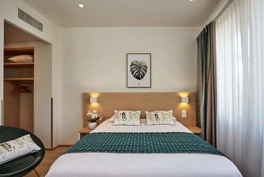 Suisse Hotel - Bedroom