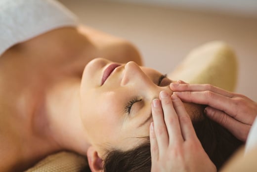 Pamper-Package-Full-Body-Massage-Cardiff-Deal