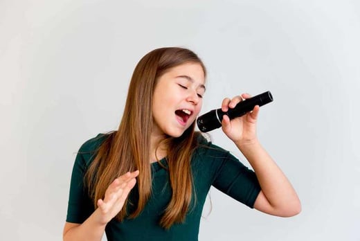 Girl-Singing