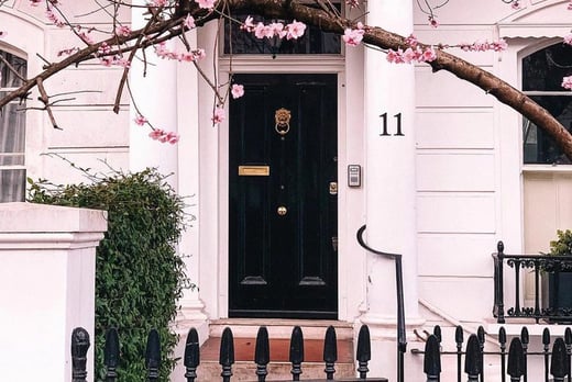 Chelsea Cloisters London Apartment