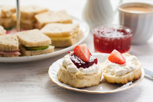 Afternoon Tea for 2 – Non-alcoholic Prosecco upgrade – Nottingham