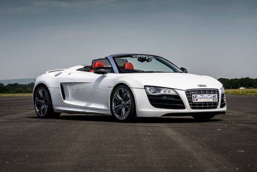 3 or 6-Lap Audi R8 Driving Experience