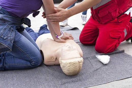 Emergency First Aid Training Course - 3-Yr Certificate - Over 38 Locations