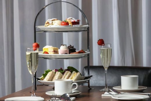 Afternoon Tea for 2 - 4* The Hilton Liverpool - Prosecco Option!