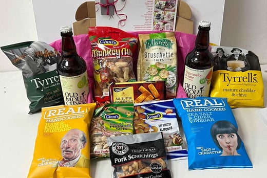 Old Mout Cider with Snacks Hamper - Personalised Message