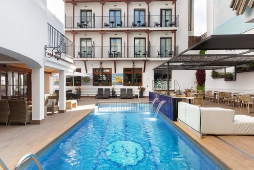 Neptuno Hotel & Spa - outdoor pool