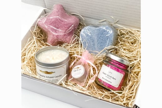 Valentine Pamper Box – 5 Different Gifts!  
