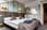 Royal Court Hotel - bedroom