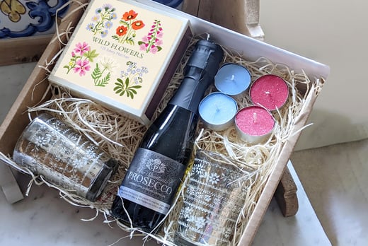 Mother's-Day-Prosecco-Gift-Box-3