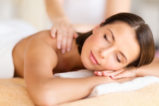 60-Minute Summer Pamper Package – 2 Treatments – Cardiff 