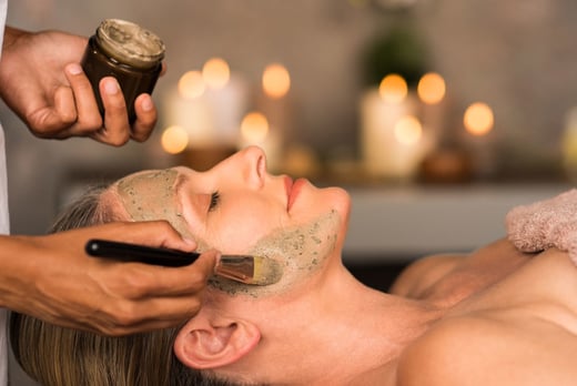 A luxury 90 Minute pamper package with goody bag for one person at Depilex, Bond Street (was £108) OR redeem towards another available deal