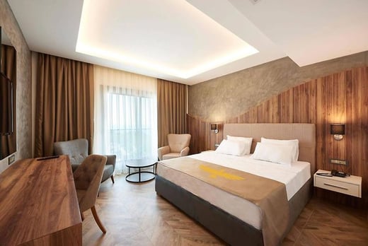 Maril Resort Hotel - bedroom