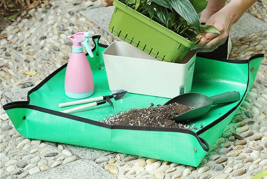 Garden-Waterproof-Foldable-Planting-Mat-1