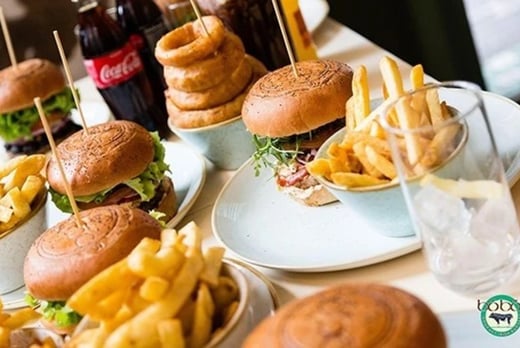 2 Gourmet Burgers, Chips & 2 Small Starters