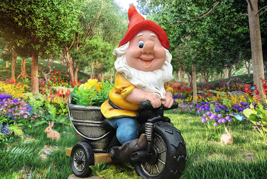 Tricycle-Gnome-Dwarf-Resin-Ornament-1