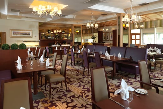 Lunch Champagne For 2 Barnsdale Hall Leicester Wowcher