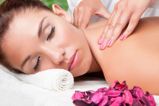 1hr Swedish Or Aromatherapy Massage The Beauty Parlour Glasgow Wowcher