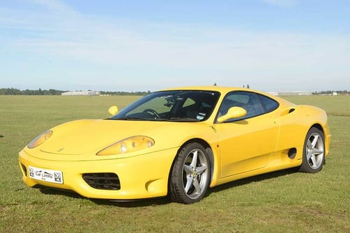 Ferrari f512m желтая