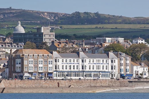 2nt Seafront Penzance & 3-Course Dinner - Wowcher