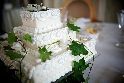  Wedding  Cupcakes or 3 Tier Cake  Liverpool  Wowcher