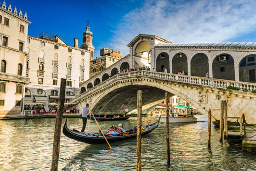 Venice Break, Flights & Breakfast - Wowcher